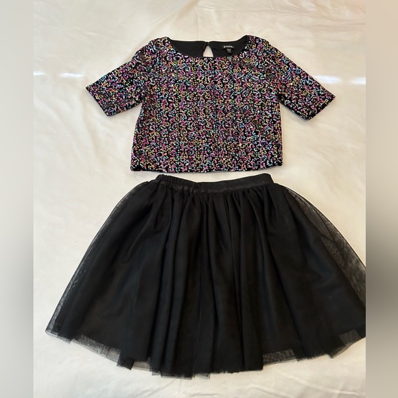 Zunie 2 Piece Formal Set Sequined Top Chiffon Skirt - Picture 1 of 5